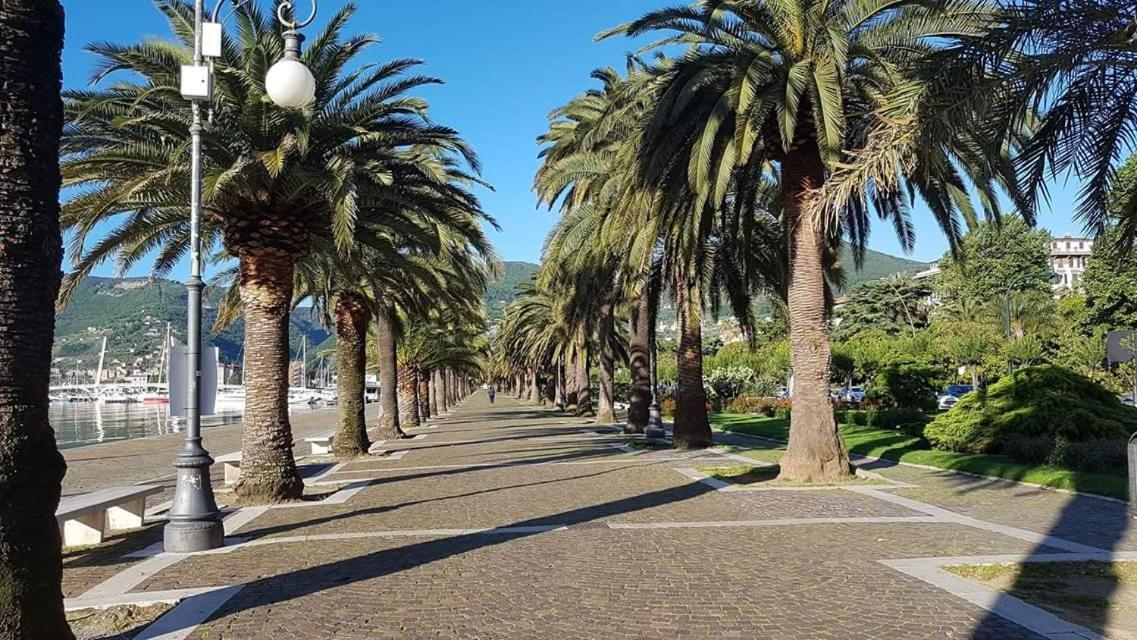 Borgo Marola Apartment La Spezia Luaran gambar
