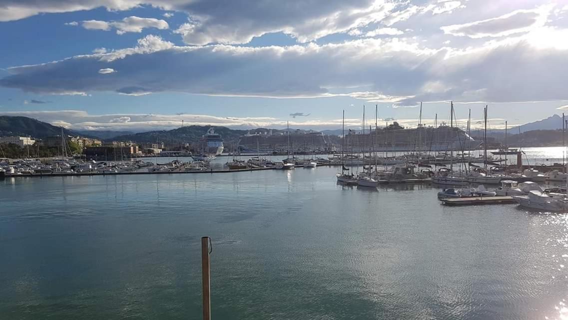 Borgo Marola Apartment La Spezia Luaran gambar